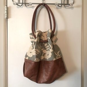 Canvas purse